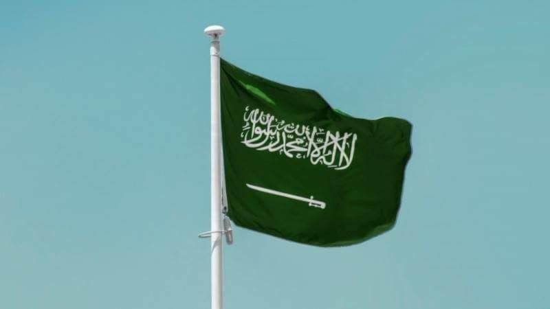 الدفاع المدني السعودي يرفع حالة التأهب في الطائف بعد تحذير من مخاطر محتملة