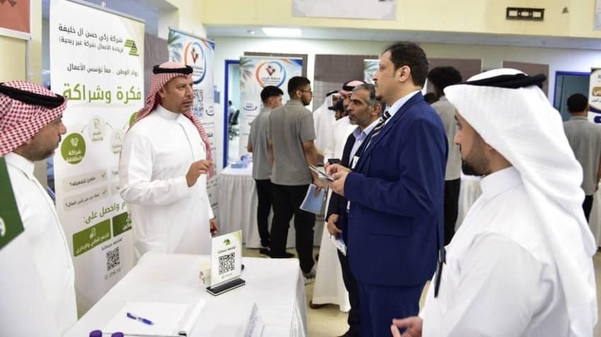 الكلية التقنية بالقطيف تنظم فعالية لتحويل الأفكار الريادية إلى مشاريع حقيقية