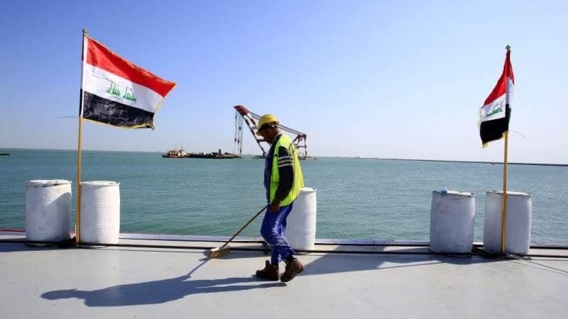 حادث بحري جديد قرب السواحل العراقية يستهدف ناقلة نفط