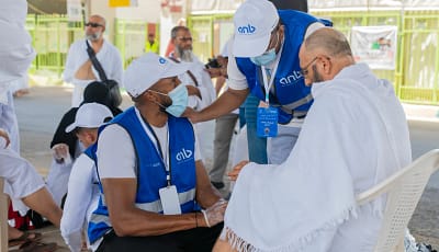 مبادرة في عون ضيوف الرحمن تبدأ تقديم خدماتها لحجاج بيت الله الحرام
