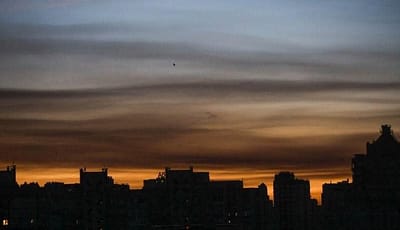 أوكرانيا: روسيا تطلق 453 طائرة مسيرة خلال الليل في هجوم جوي كثيف