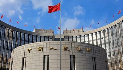 مستشار بالبنك المركزي الصيني يحذر من تفاقم اختلال التوازن بين العرض والطلب بسبب الذكاء الاصطناعي