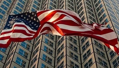 القطاع الخاص الأمريكي يضيف 20 ألف وظيفة أسبوعياً في المتوسط