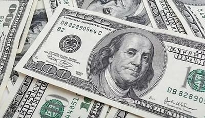 تراجع الدولار وسط ترقب الأسواق لبيانات التضخم الأمريكي