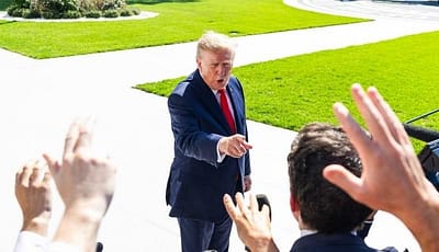 ترامب ينفي فرض قيود على شبكة ستارلينك في أوكرانيا