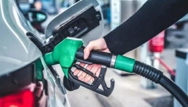 الإمارات ترفع أسعار الوقود لشهر أكتوبر بنسب تصل إلى 16.6%