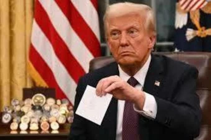 ترمب يهدد بفرض رسوم مرتفعة أو وقف التجارة مع أوروبا إذا منحت كندا عضوية منتسبة