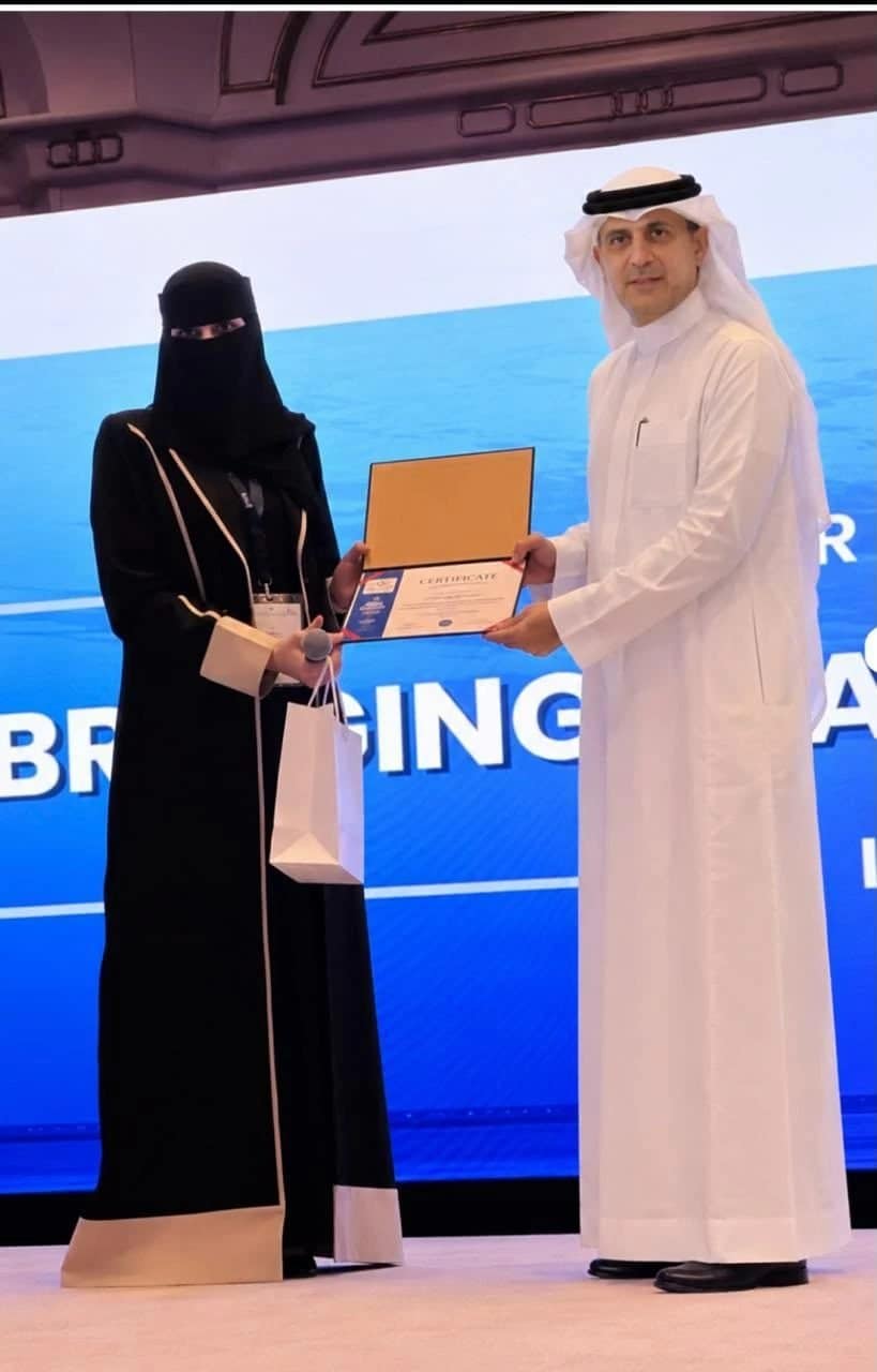 مؤتمر الطب الوراثي بجدة يكرّم ثلاثة أبحاث فائزة بأفضل الملصقات العلمية